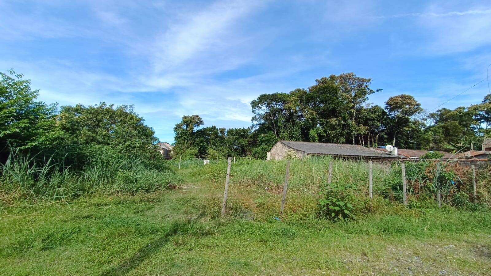 #136 - Terreno para Venda em Itapoá - SC