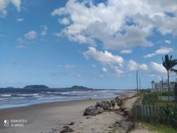 #63 - Casa geminada para Locação em Itapoá - SC