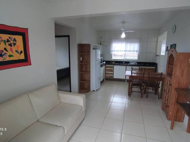 #83 - Apartamento para Venda em Itapoá - SC