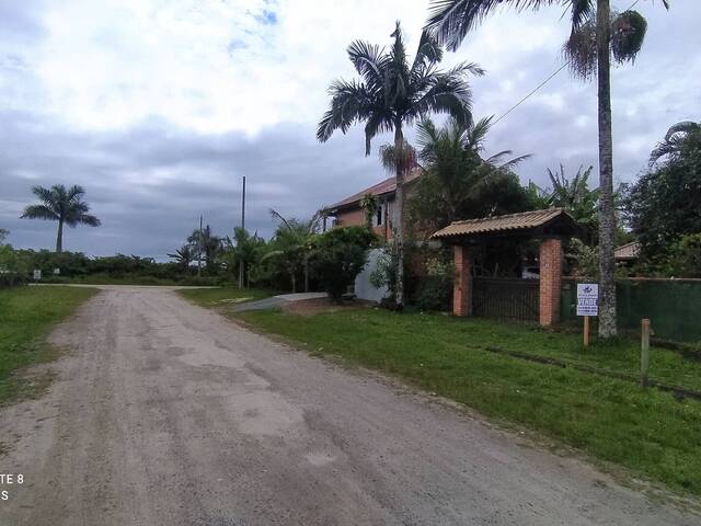#89 - Casa para Venda em Itapoá - SC