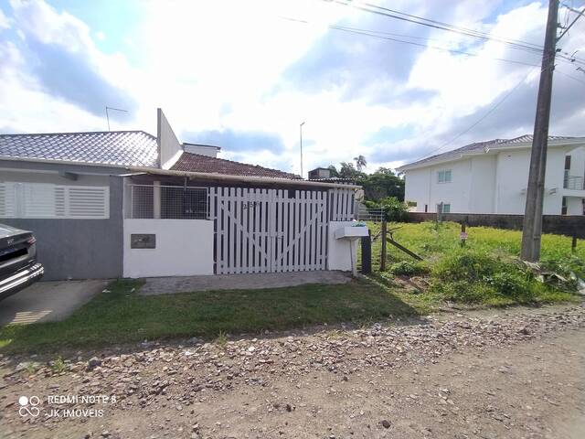 #109 - Casa geminada para Venda em Itapoá - SC