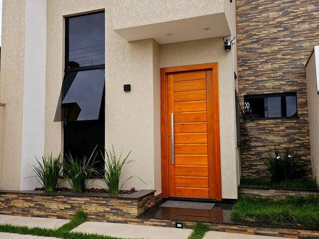 #130 - Sobrado para Venda em Itapoá - SC