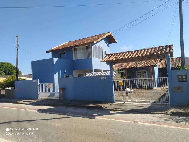 Sobrado para Venda em Itapoá - 4
