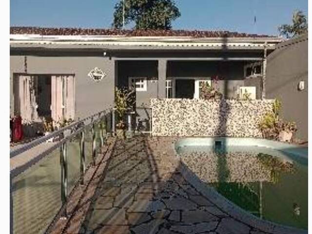 Casa para Venda em Itapoá - 2